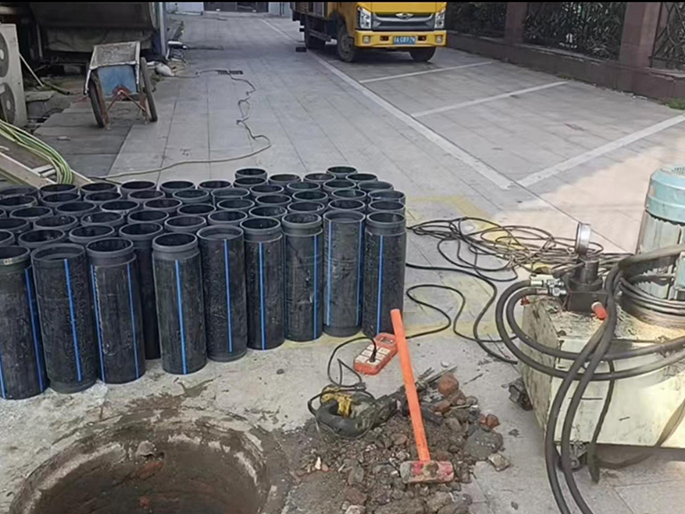 泰安PE置换管厂家 DN315置换管 非开挖管短管置换